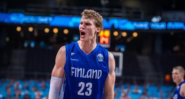 明对比, 芬兰, AA 明对比, 芬兰, AA