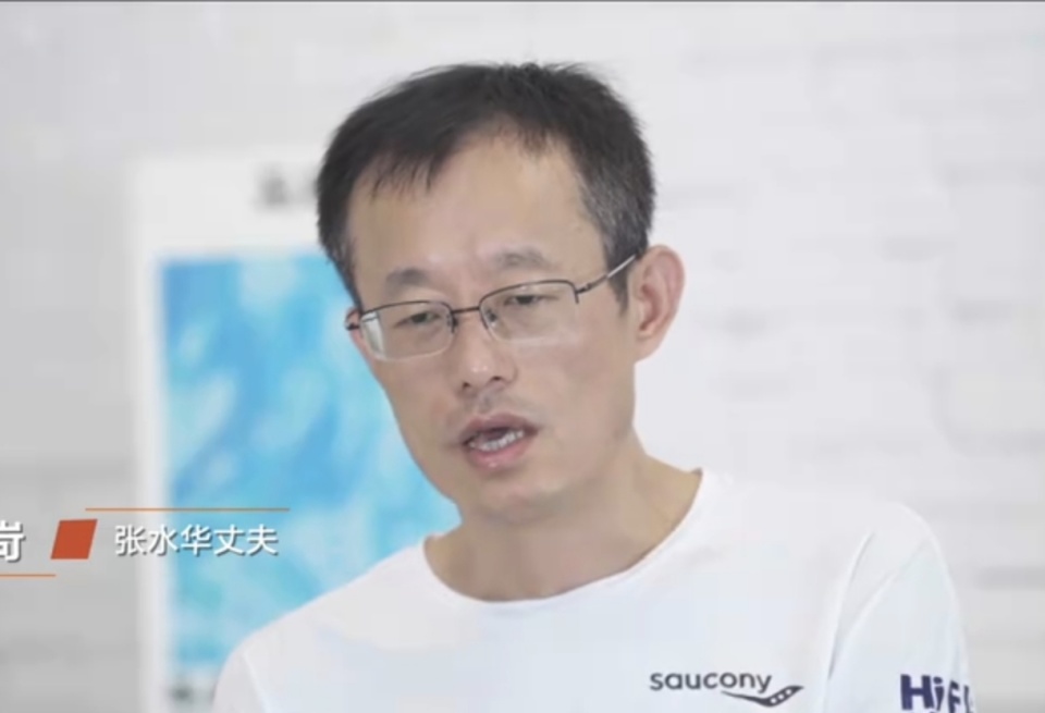 Qjhhj, 愿报名援助 Qjhhj, 愿报名援助